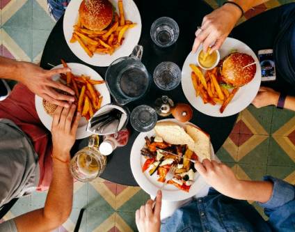 Actions d'une brasserie en zone commerciale avec ambiance décontractée ! 